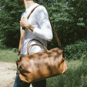 This leather bag makes a perfect groom’s gift for the honeymoon.