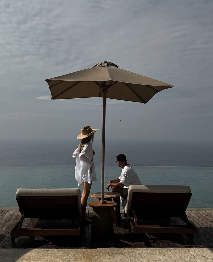 Pre wedding trip

Honeymoon planning tips 

Hotel room block