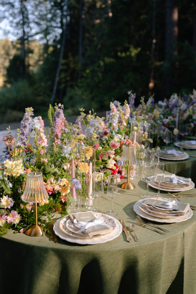 intimate ranch wedding design

garden style florals ranch wedding