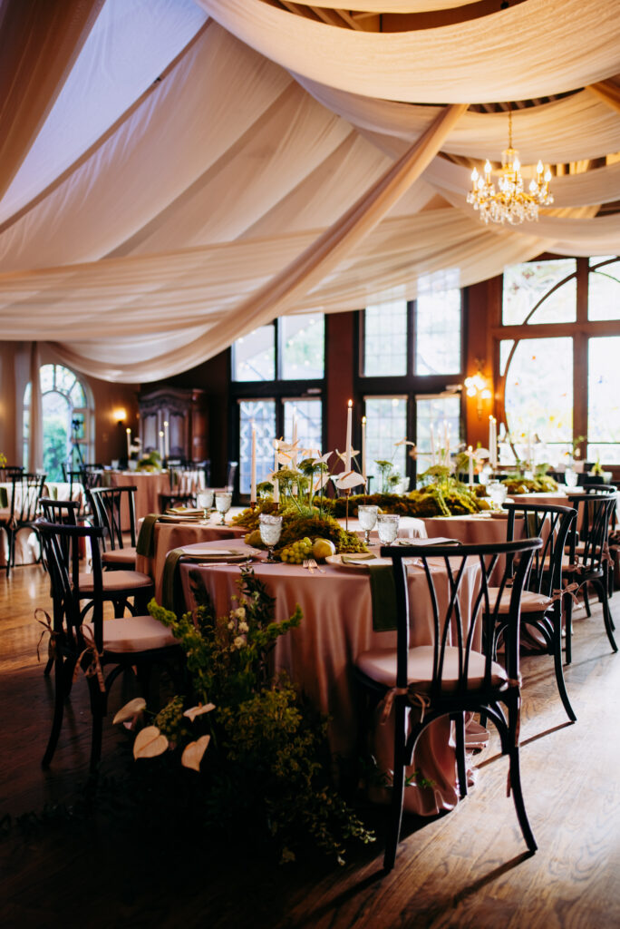 historic wedding venue Colorado, Lafayette CO wedding venue, Chandelier Barn wedding venue, Dove House Colorado wedding,