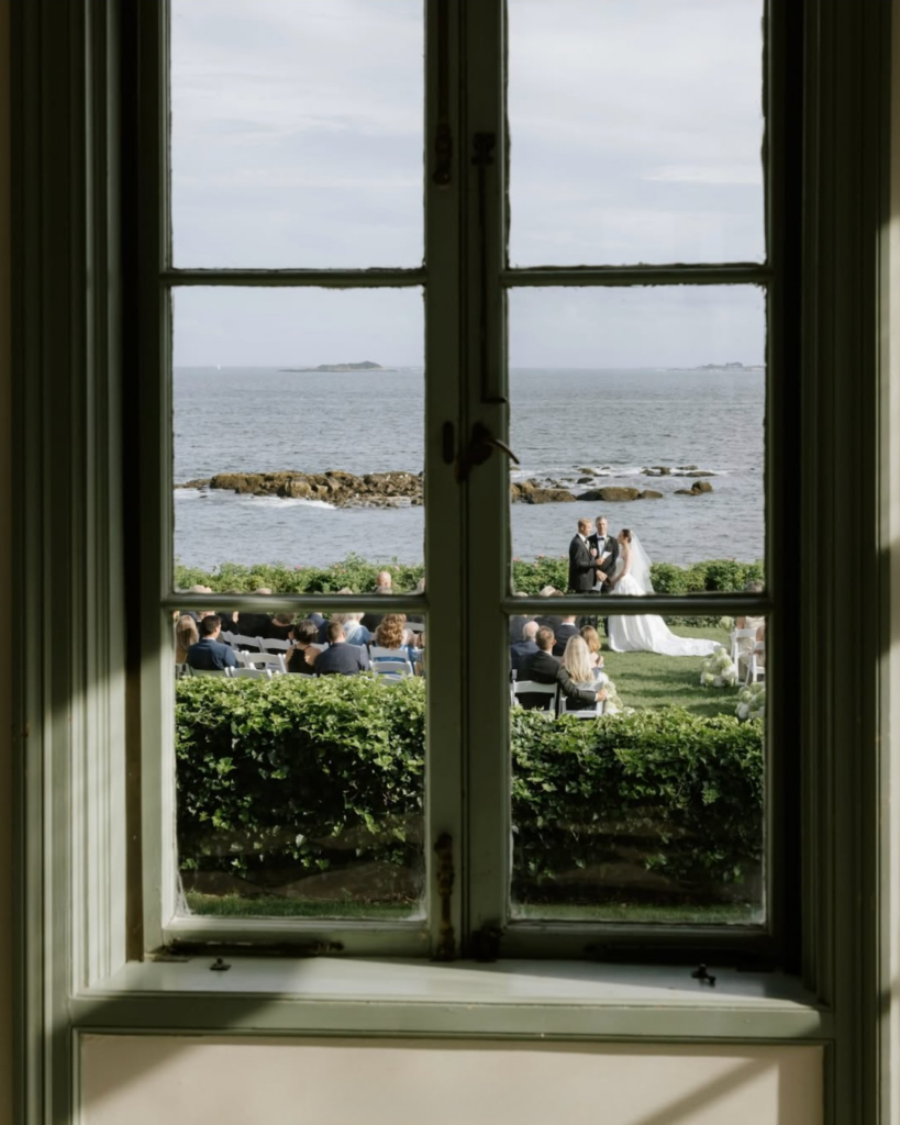 Boston wedding photographer
Summer wedding North Shore Massachusetts
Coastal New England wedding