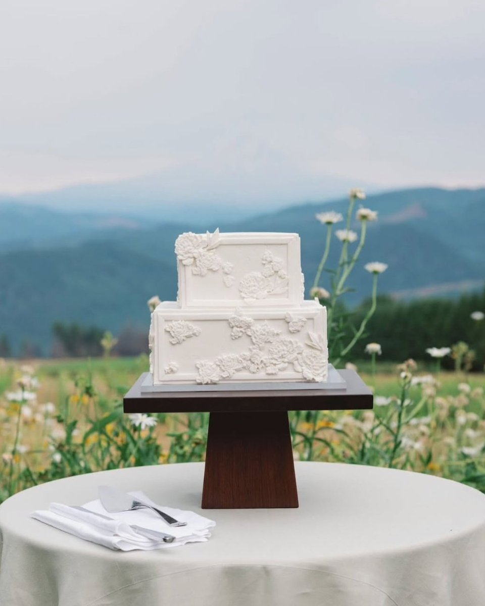 Portland / PNW wedding catering + cake, Dreamcakes PNW