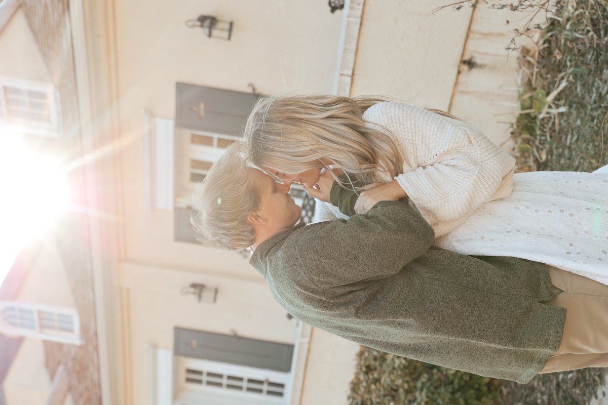 wedding photographer, Lizzie LouElla