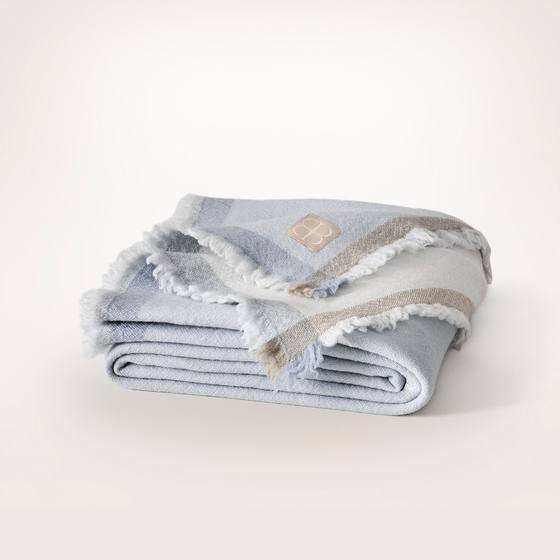 Lavé Wool Throw Blanket